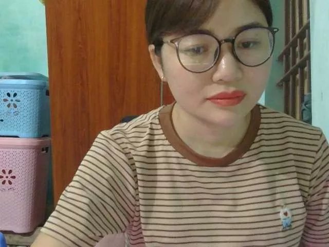 nana7777 on BongaCams 