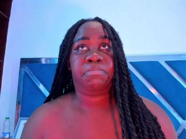 Freechat Nanami2 on BongaCams