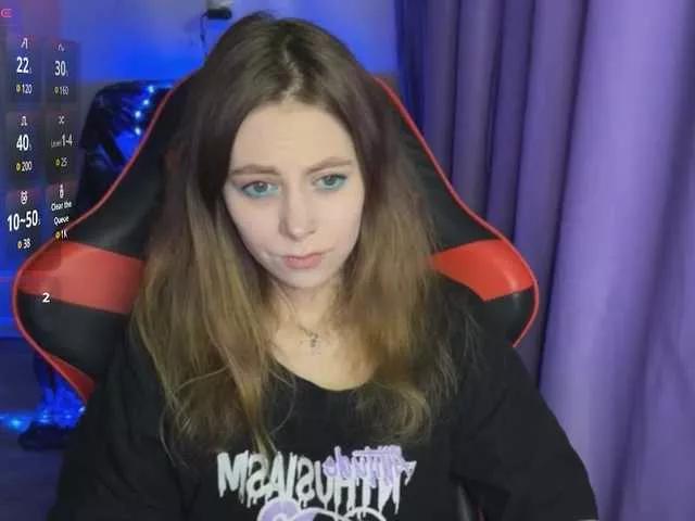 Natural-babe666 on BongaCams