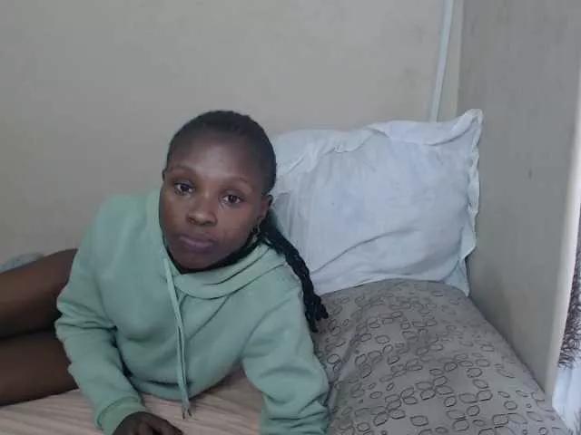 Hot Nawtylarissa wants you to fuck her body now Nawtylarissa from BongaCams