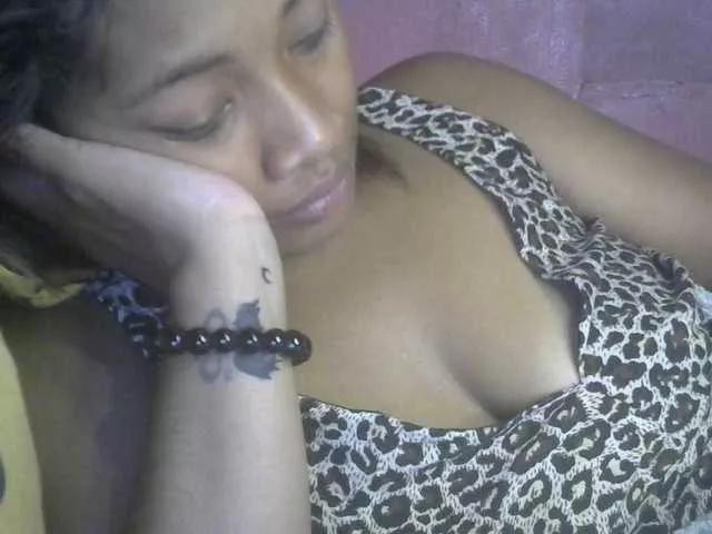 Nickaelle on BongaCams 