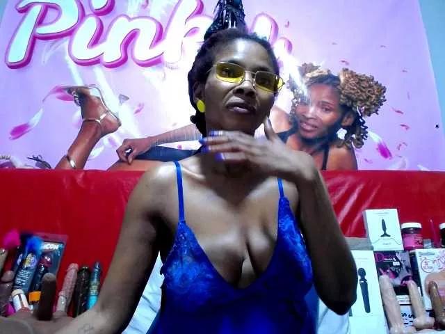 Ntombie on BongaCams