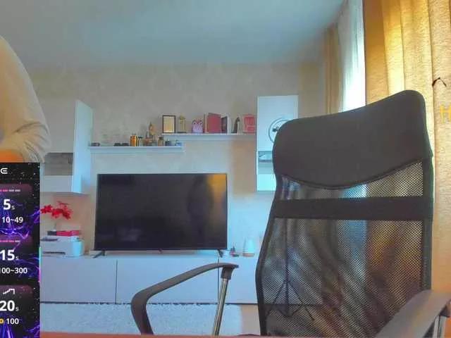 O-Queen on BongaCams