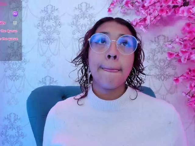 Oliv-Jones on BongaCams 