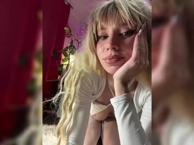 Offline PANTEONA- on BongaCams