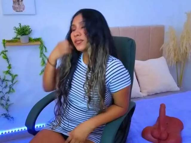 Checkout PaolaMedusa, she wants to masturbate for you PaolaMedusa from BongaCams