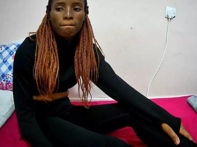 Offline petite-tasha on BongaCams