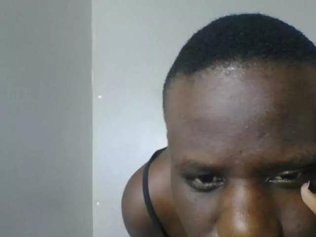 Petitegoddess from BongaCams