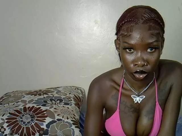 BongaCams Petitelunar Petitelunar from BongaCams