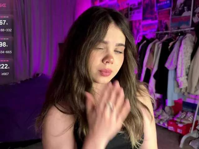 PinkiRay on BongaCams