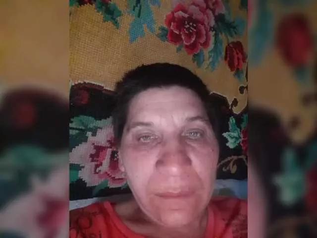 PollyMILF-By on BongaCams