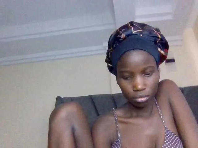 Pretty1231a on BongaCams