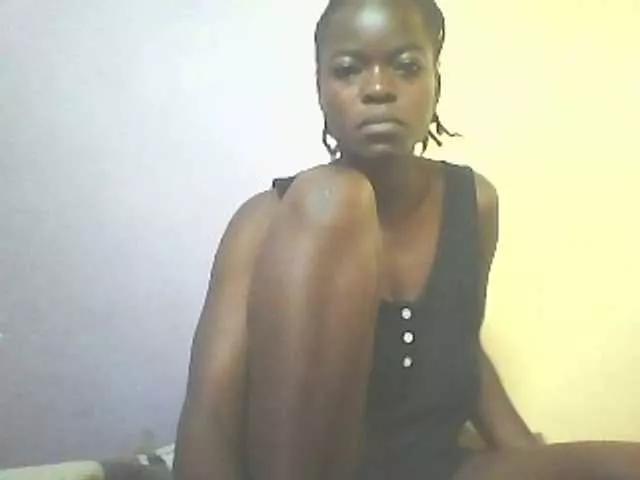 Freechat PrettyLove on BongaCams