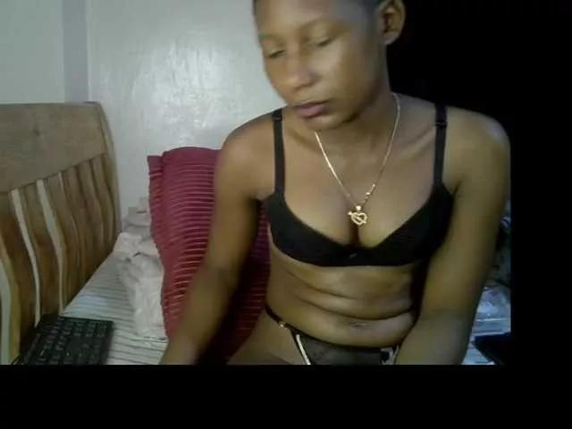 Prettysharlin on BongaCams