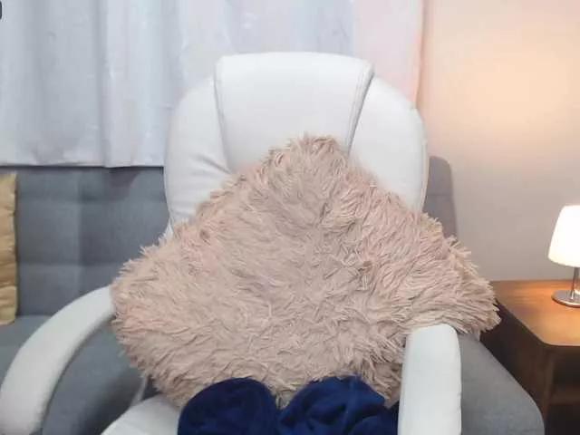PrincessNahi on BongaCams 