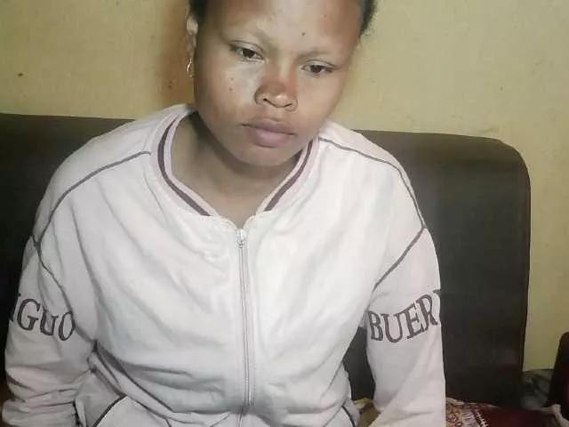 Pussy01lips on BongaCams 