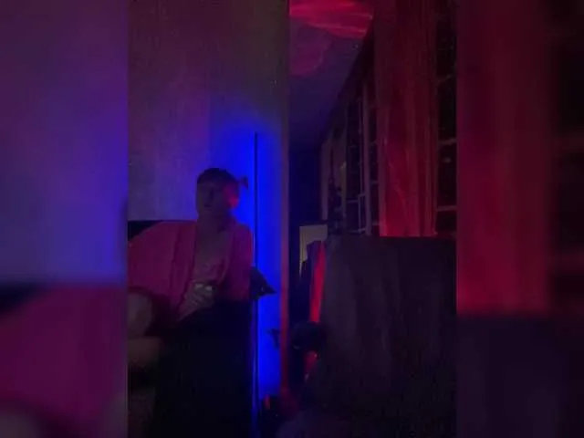 razvedos5 on BongaCams