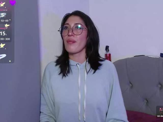 Red-moonn on BongaCams