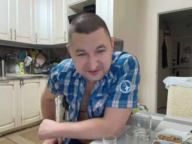 RigliBiz — Hello everyone. Everyone can write. Sex in private, if you throw it, keep in mind! (I'm the one starting it)