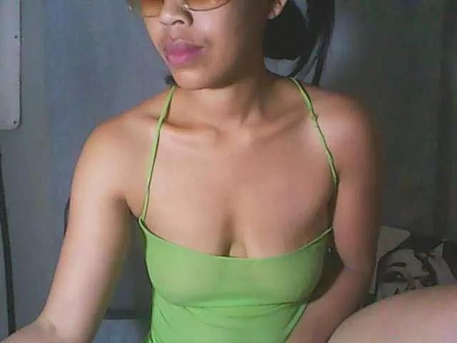RitaHalle on BongaCams