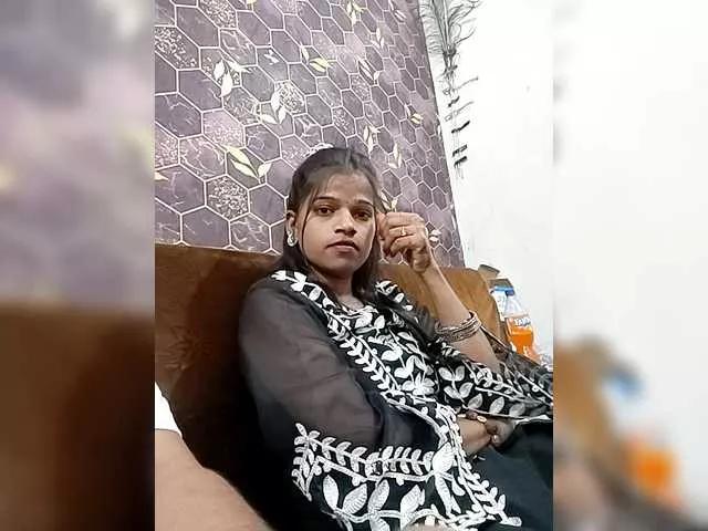 RiyaSpark on BongaCams