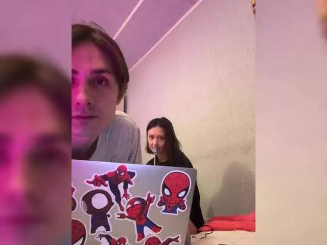 rrdoll on BongaCams 