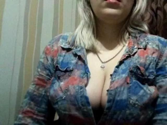 Sarah-Jane on BongaCams 