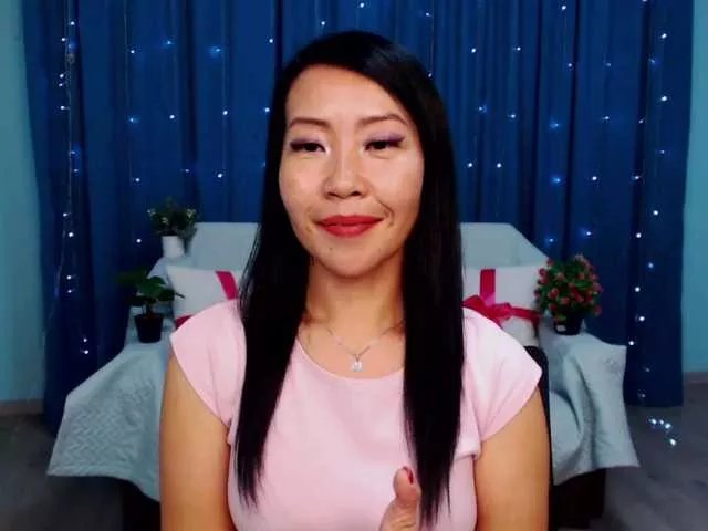 Sarahsexygirl on BongaCams 