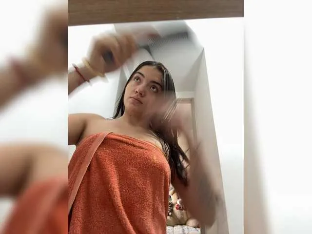 scarletmonroe — On line now 