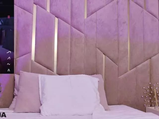 SelenaDaze on BongaCams 