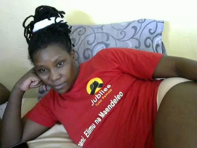 Sexxydivey1 on BongaCams 