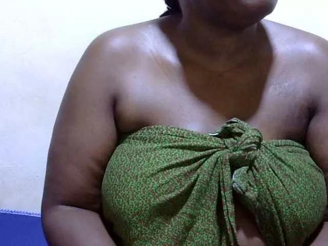 sexy-ebony254 on BongaCams