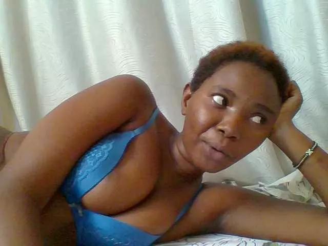 Sexyebonygal on BongaCams