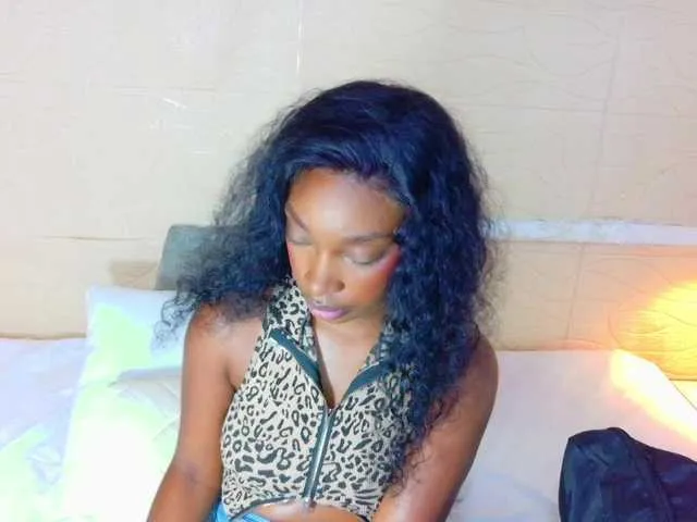 shamira-moore on BongaCams