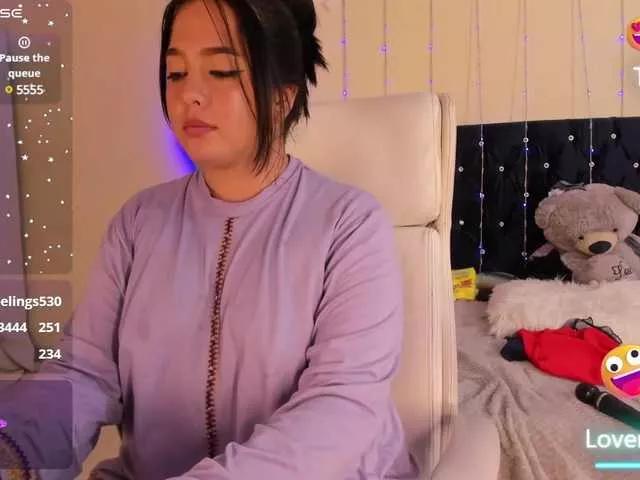 ShanaAmin on BongaCams