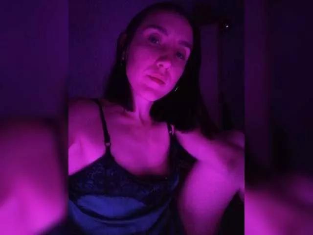 ShySmilePoly on BongaCams 