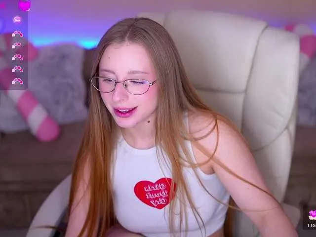 SilverrMoon — I am very happy to see all the guests! Let's chat?