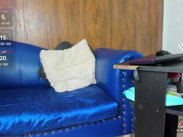 Skinny-Mature on BongaCams 