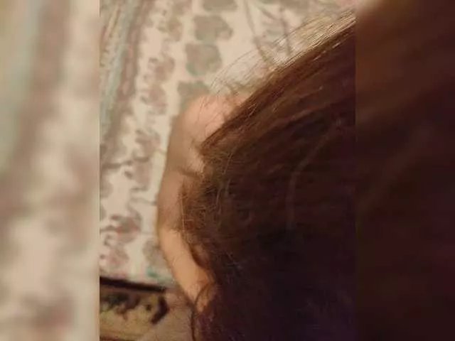 sluska1 on BongaCams 