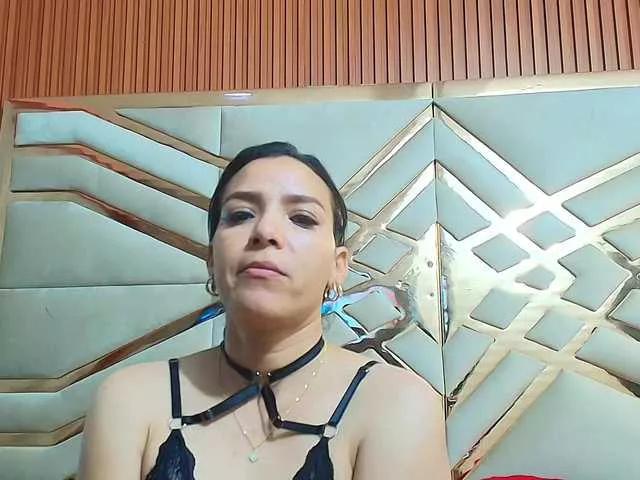 sluttyandmature on BongaCams 