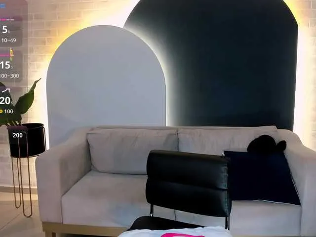 SofiaVegaX — Let me rub my clit against you.Ig: @sofiavegacm  At goal: Wet blowjob + flash pussy @remain tks left