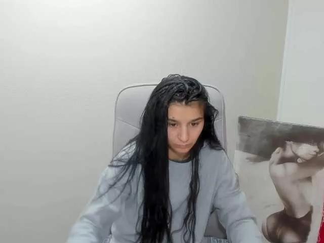 SophyaLux on BongaCams 