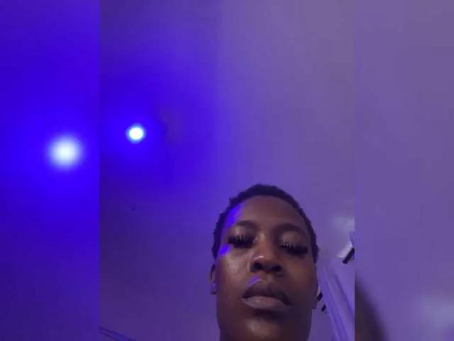 Slutty SplasherQueen wants you to fuck her body now SplasherQueen from BongaCams