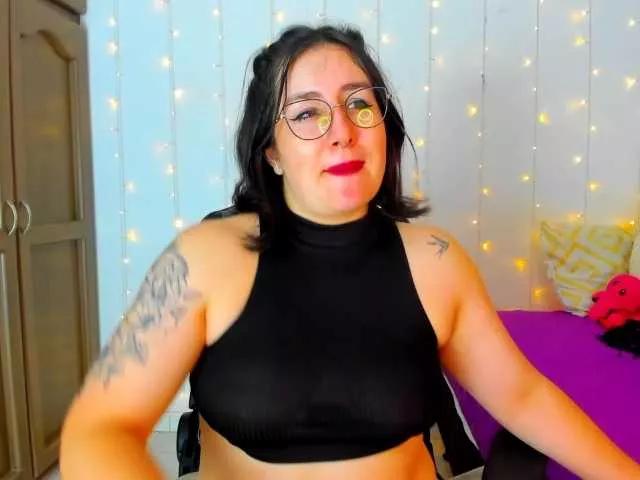 Susanfox23 on BongaCams 