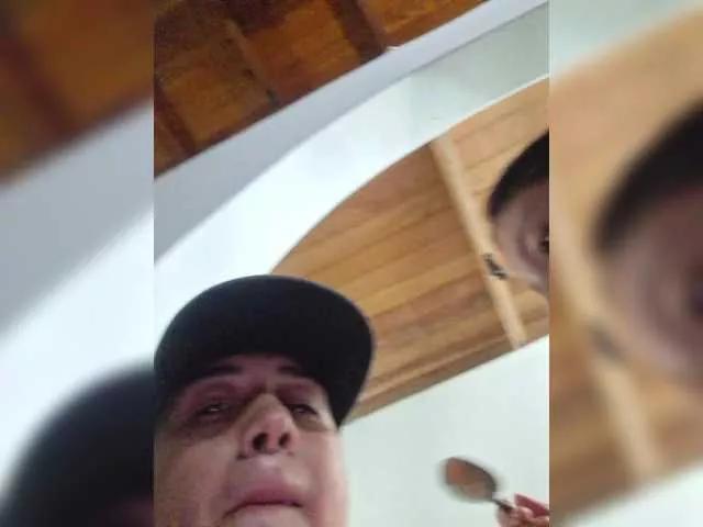 SussiandMate0 on BongaCams 