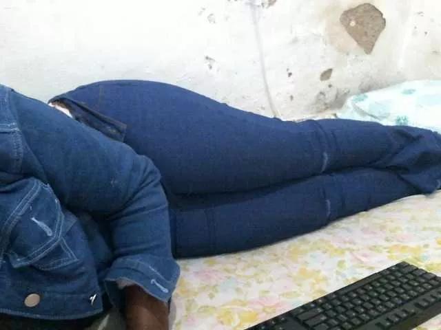 Offline Sweet-Trizer on BongaCams