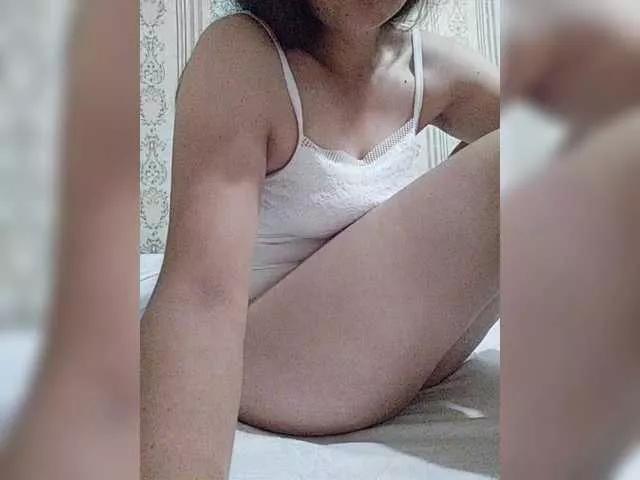 Sweet00Cherry on BongaCams