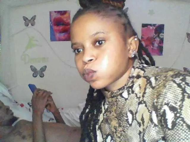 Offline sweetdickpussy2 on BongaCams