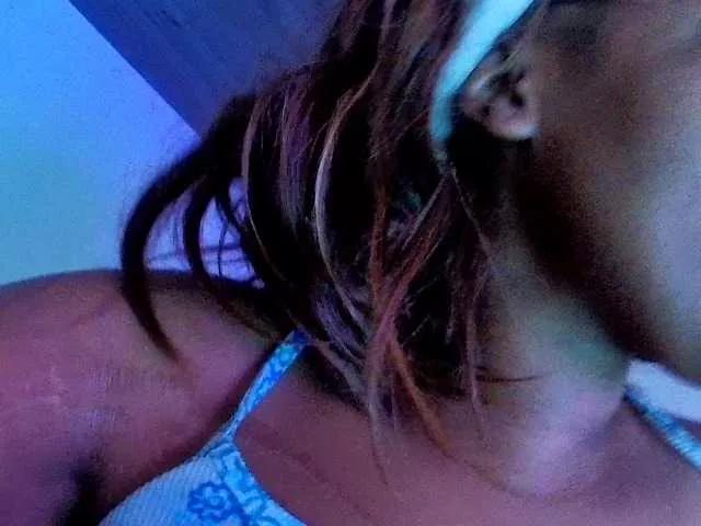 Sweetheartcocomwllow on BongaCams 