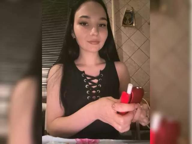 SweetieKittyy on BongaCams 